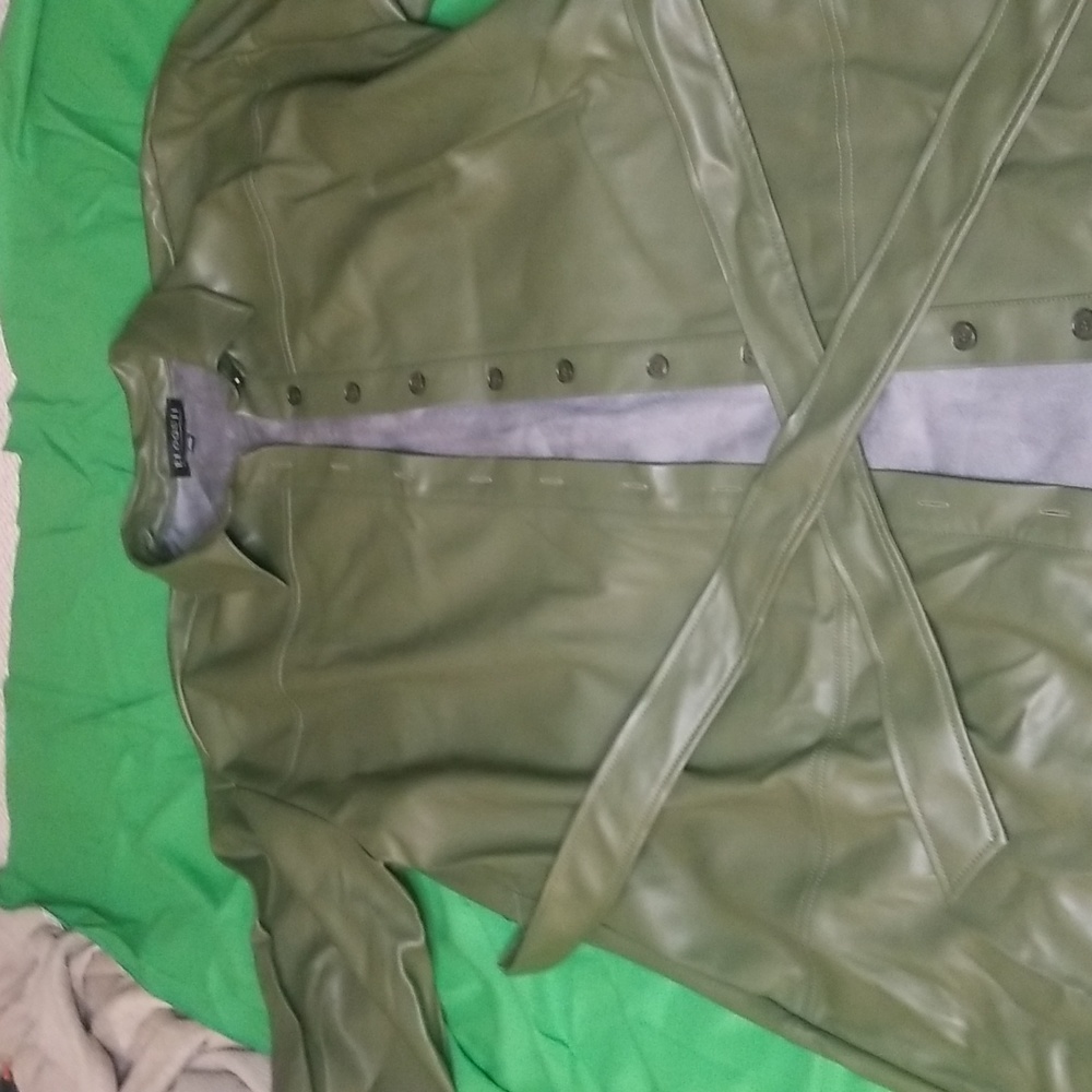 Green leather shacket with belt and pockets